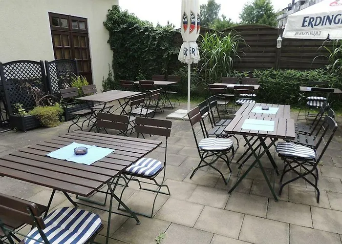 Airport Business Hotel Colonia