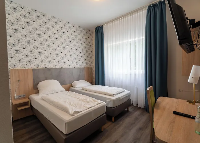 Airport Business Hotel Colonia