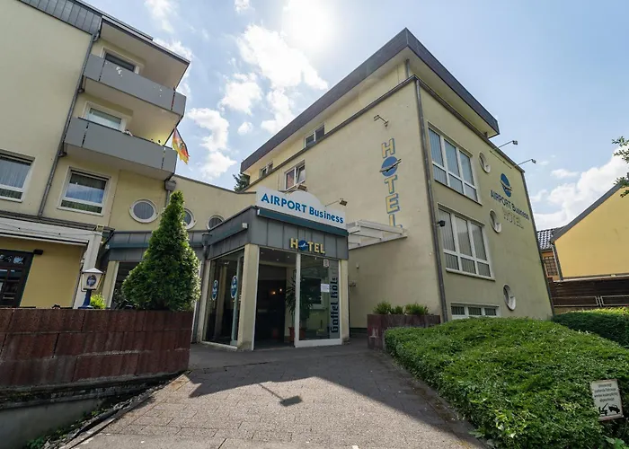 Airport Business Hotel 3*