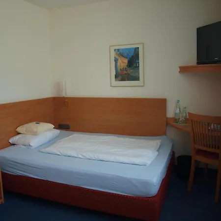 Airport Businesshotel Hotel