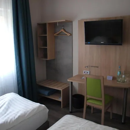 Airport Businesshotel Hotel