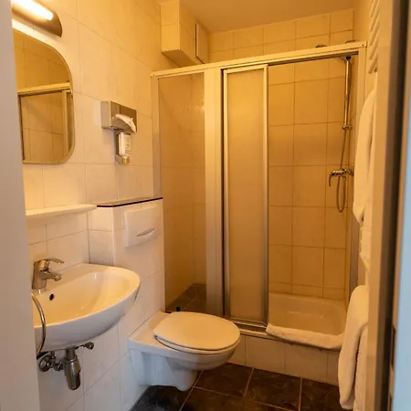 Hotel Airport Businesshotel 3*