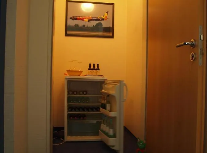 酒店 Airport Business 科隆