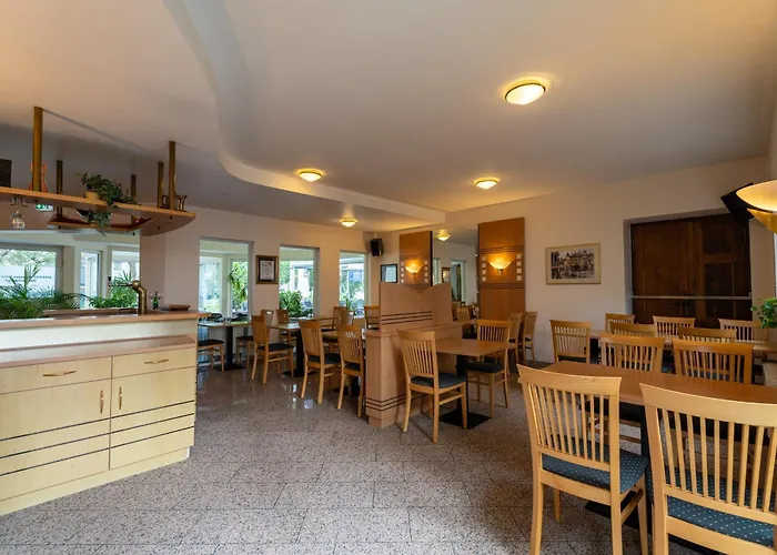 Airport Business Hotel