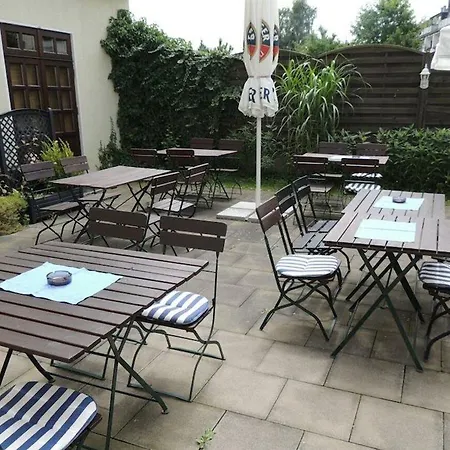 Airport Business Hotel Kolonia