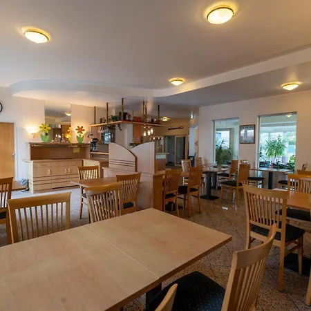 Airport Business Hotel