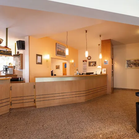 Hotel Airport Business Kolonia