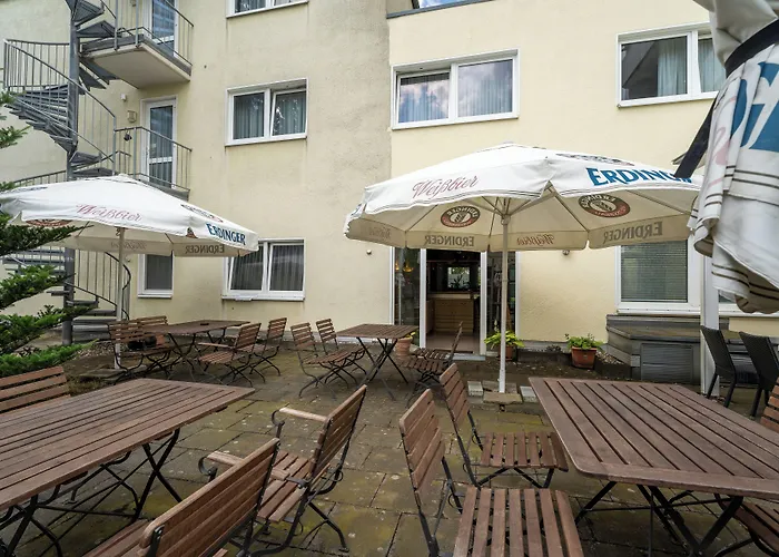 Airport Business Hotel